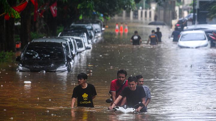 Masyarakat Meminta Agar Pemerintah Segera Turun Tangan Atasi Banjir Di